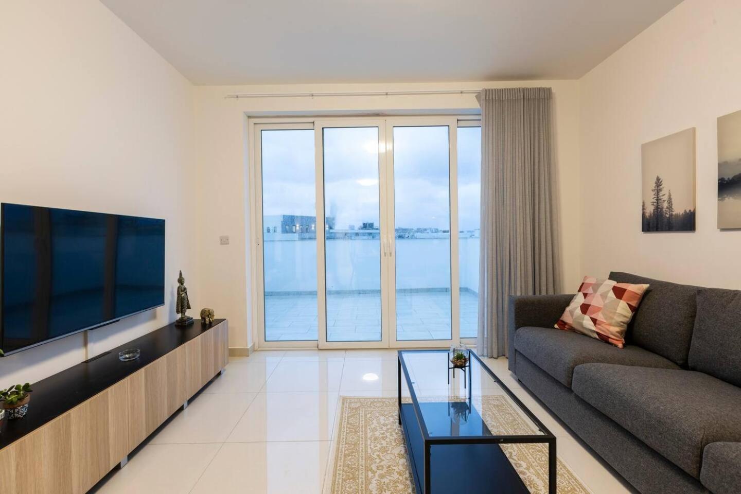 Beautiful Central Penthouse 1Br Ta Xbiex Exterior photo